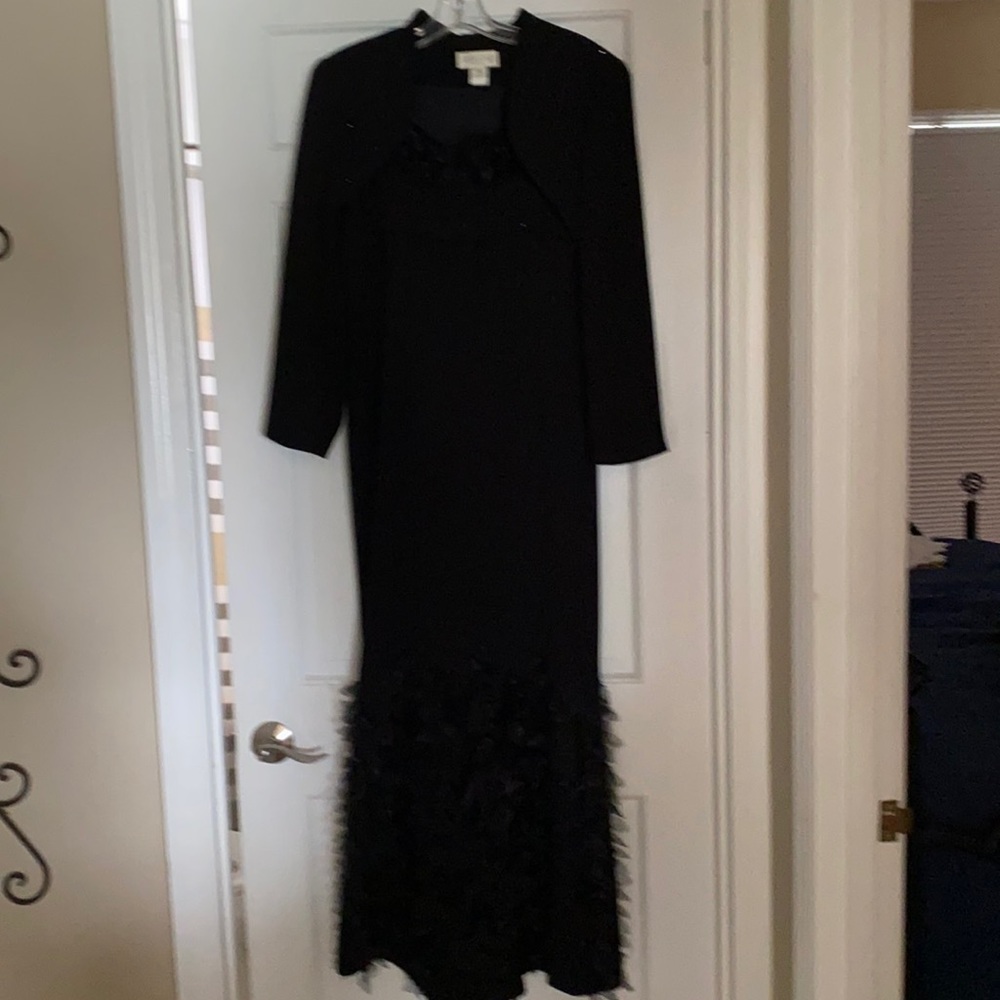 Junnie Leigh formal dress